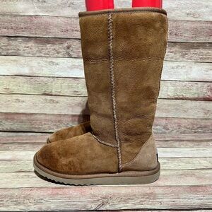 Ugg Brown Classic Tall Boots